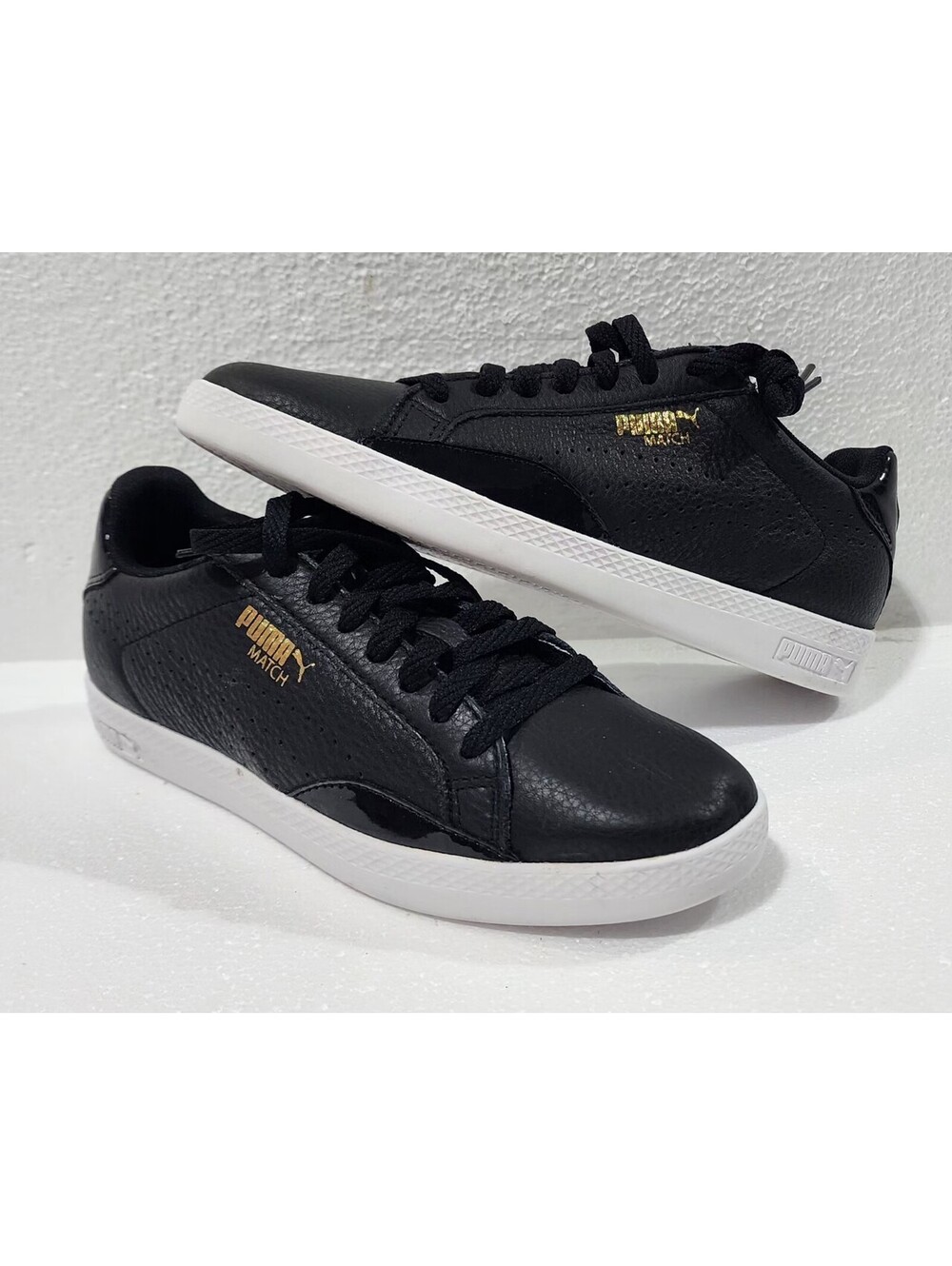 Puma Womens Black & White Low Match Sneakers NWB Size 6.5